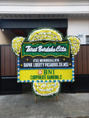 Papan Bunga Duka di Way Dadi