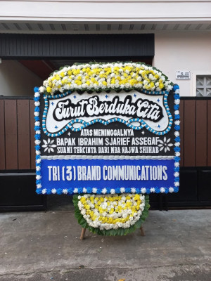 Papan Bunga Duka di Way Dadi